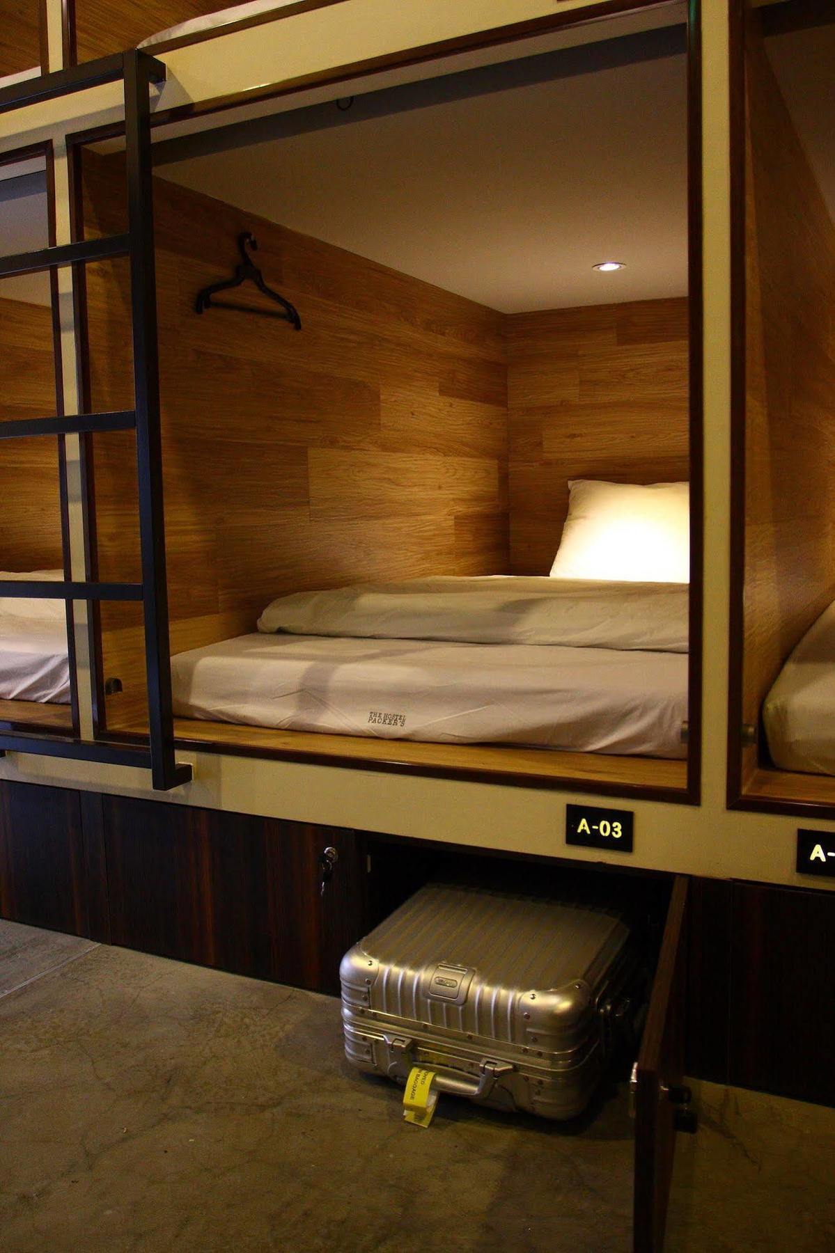 The Packer'S Hostel Taipei Exterior photo