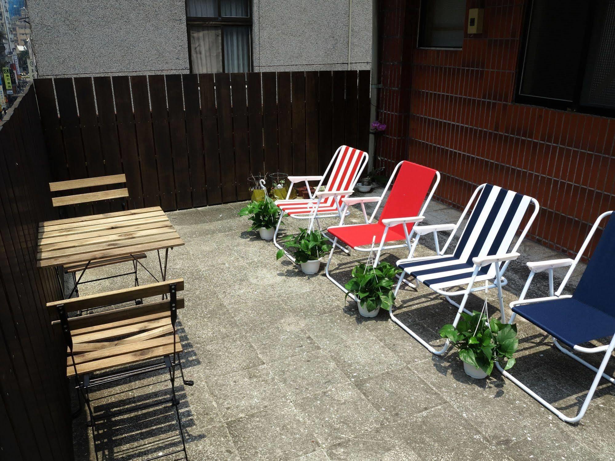 The Packer'S Hostel Taipei Exterior photo